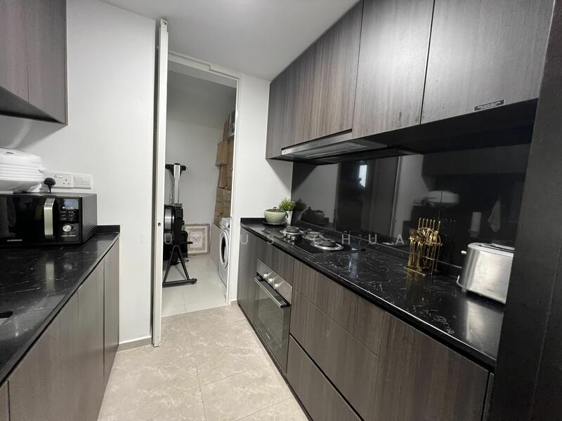 Park Colonial, 8 Woodleigh Lane, 3 Bedrooms, 1,066 sqft, Condominium For Rent, by Lucius Chua, 25129848 - PropertyGuru.com.sg