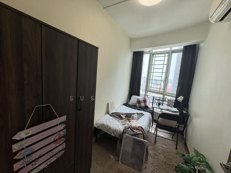 Queens, 10 Stirling Road, Alexandra / Commonwealth, Room Rental, 60 sqft, Condominium For Rent, by Susan Lai, 25130091 - Bedroom - PropertyGuru.com.sg