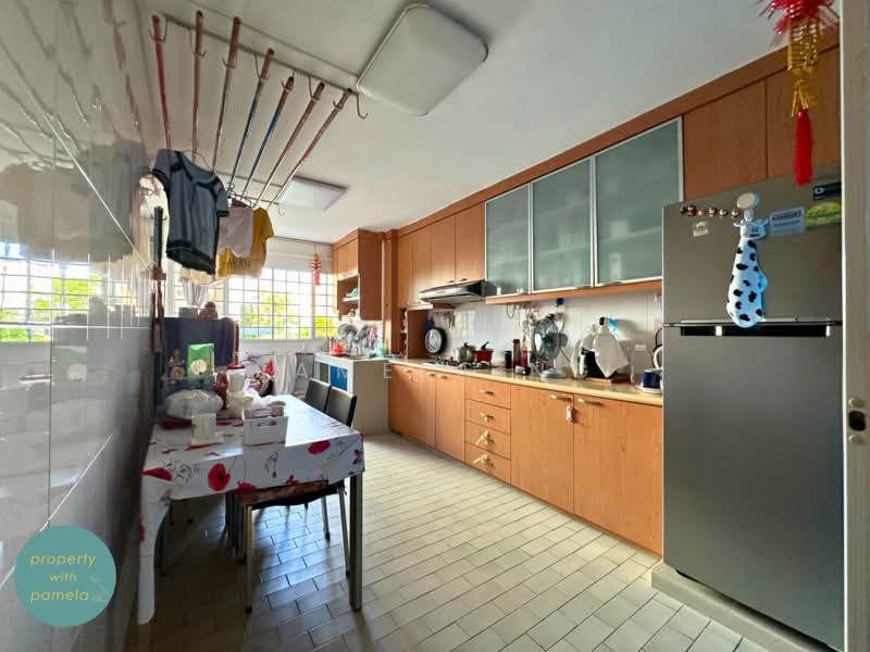 137 Yishun Ring Road, 137 Yishun Ring Road, Room Rental, 120 sqft, HDB Flat For Rent, by Pamela Ng, 25130506 - Kitchen - PropertyGuru.com.sg