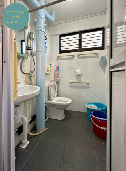 137 Yishun Ring Road, 137 Yishun Ring Road, Room Rental, 120 sqft, HDB Flat For Rent, by Pamela Ng, 25130506 - Common bathroom - PropertyGuru.com.sg