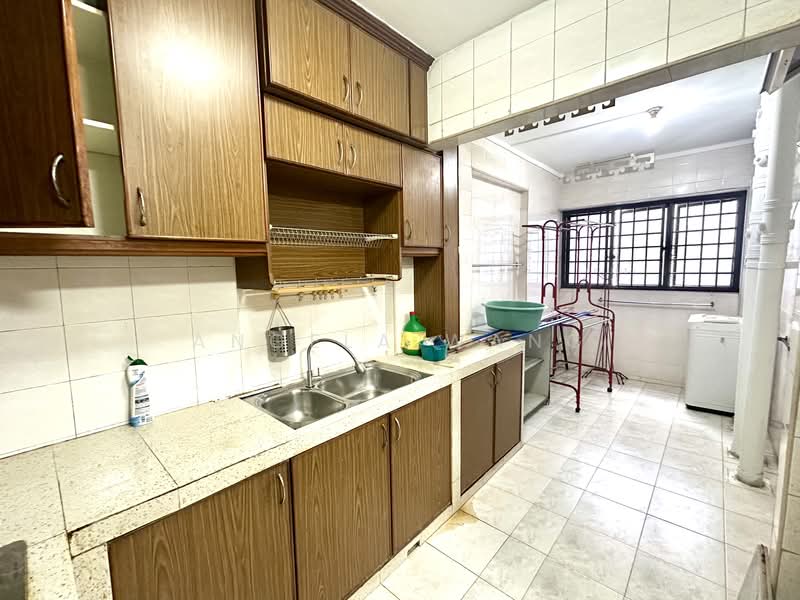 284 Toh Guan Road, 284 Toh Guan Road, 3 Bedrooms, 1,302 sqft, HDB Flat For Rent, by Angela Wang, 25130952 - PropertyGuru.com.sg