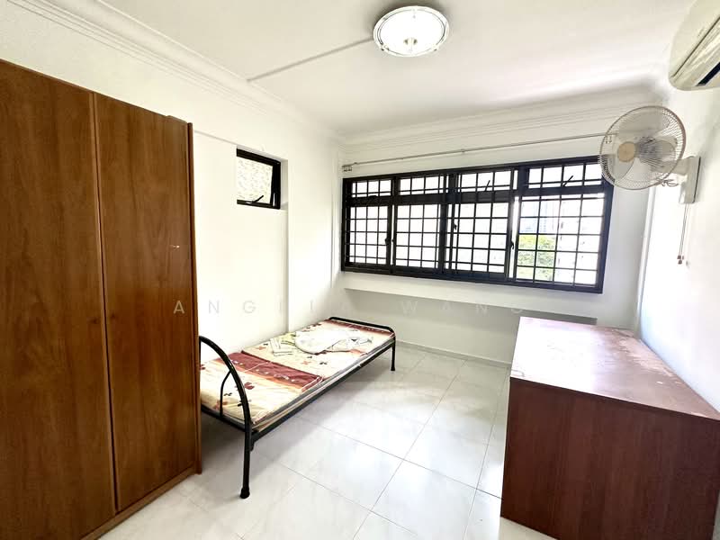 284 Toh Guan Road, 284 Toh Guan Road, 3 Bedrooms, 1,302 sqft, HDB Flat For Rent, by Angela Wang, 25130952 - PropertyGuru.com.sg
