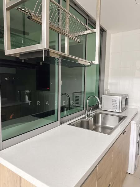 Eight Courtyards, 12 Canberra Drive, 3 Bedrooms, 1,066 sqft, Condominium For Rent, by Fraser Kan, 25131881 - PropertyGuru.com.sg