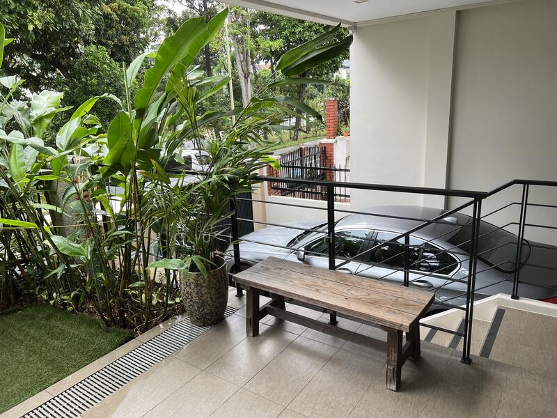 Landed. D16. Semi D Size. Tanah Merah, Peakville (Upper Changi Road), 5 Bedrooms, 2,863 sqft, Corner Terrace For Sale, by Louis Choo, 25131931 - PropertyGuru.com.sg