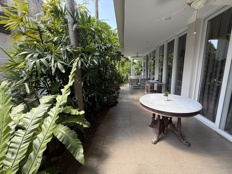 Landed. D16. Semi D Size. Tanah Merah, Peakville (Upper Changi Road), 5 Bedrooms, 2,863 sqft, Corner Terrace For Sale, by Louis Choo, 25131931 - PropertyGuru.com.sg