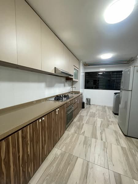 For Rent - 306 Clementi Avenue 4