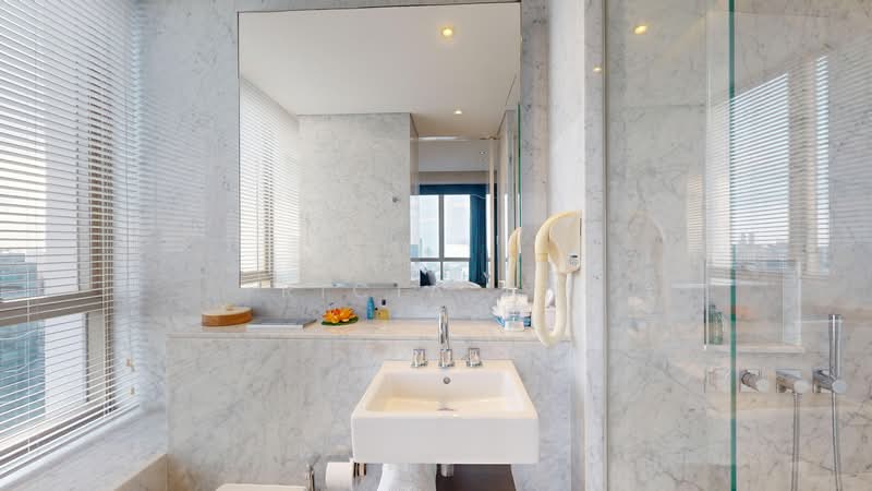 Scotts Square, 8 Scotts Road, 3 Bedrooms, 1,249 sqft, Apartment For Rent, by Tricia Ang, 25133150 - PropertyGuru.com.sg