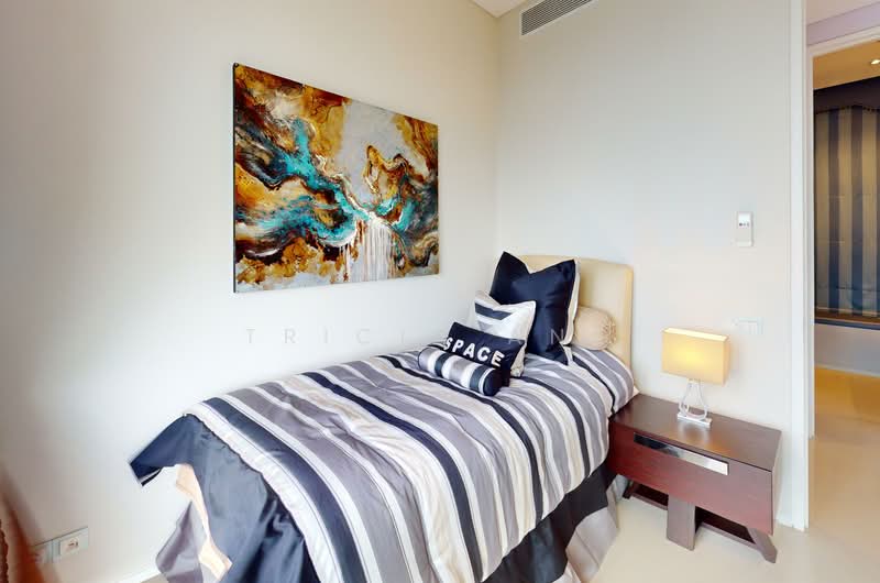 Scotts Square, 8 Scotts Road, 3 Bedrooms, 1,249 sqft, Apartment For Rent, by Tricia Ang, 25133150 - PropertyGuru.com.sg