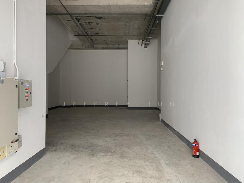 Ground floor Showroom, , 5,404 sqft, Light Industrial (B1) For Rent, by Jeffrey Hun, 25133318 - CommercialGuru.com.sg