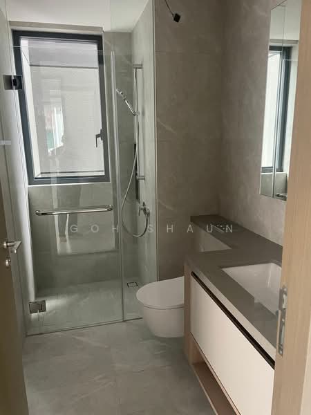 One-North Eden, 8 Slim Barracks Rise, 3 Bedrooms, 797 sqft, Condominium For Rent, by Goh Shaun, 25133353 - Common Bathroom - PropertyGuru.com.sg