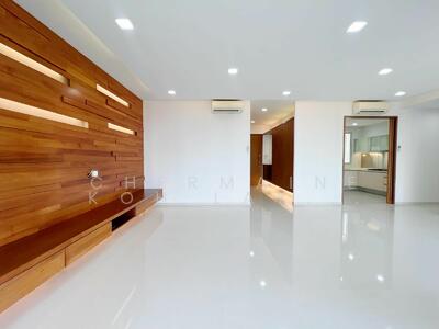 For Rent - The Sea View