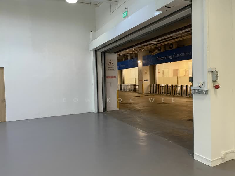 Ramp up office/ warehouse @ non Jtc Foc shuttle bus / non Jtc / 10mins walk to MRT station, Pasir Panjung road, 10,000 sqft, Business / Science Park For Rent, by Leow Kok Wee, 25133521 - CommercialGuru.com.sg