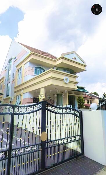 DUNEARN RD DETACH HOUSE, Dunearn Rd, 7 Bedrooms, 5,000 sqft, Detached House For Rent, by Irene Quek, 25134047 - PropertyGuru.com.sg