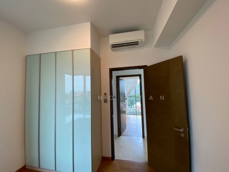 One Tree Hill Residence, 1A One Tree Hill, 3 Bedrooms, 1,227 sqft, Condominium For Rent, by Terence Tan, 25135547 - PropertyGuru.com.sg