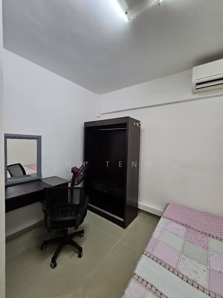 608 Ang Mo Kio Avenue 5, 608 Ang Mo Kio Avenue 5, 4 Bedrooms, 880 sqft, HDB Flat For Rent, by HH Teng, 25136411 - PropertyGuru.com.sg