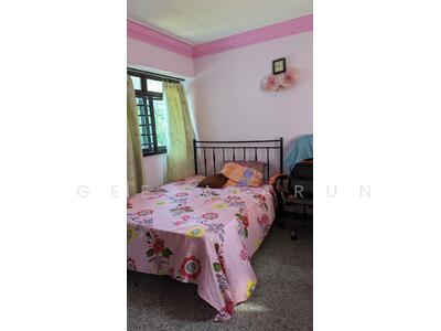 For Rent - 17 Dover Crescent