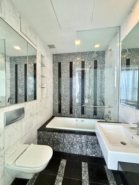 The Metz, 83 Devonshire Road, 1 Bedroom, 581 sqft, Condominium For Rent, by Ian Low, 25137053 - En-suite bathroom  - PropertyGuru.com.sg