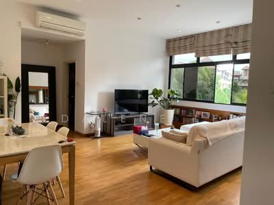 For Rent - St Martin's Apartment