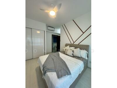 For Sale - Roxy Square