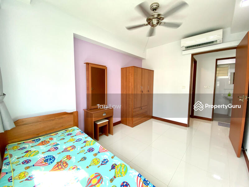 Bedroom 2 pic 2