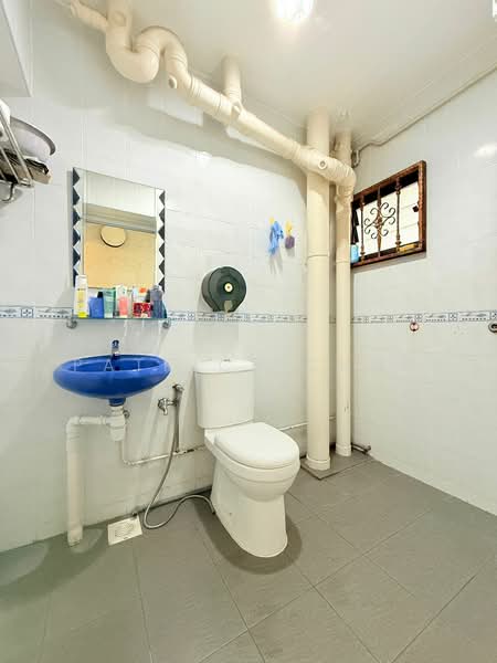 672B Klang Lane HDB Flat For Sale at S$ 749,000 | PropertyGuru Singapore