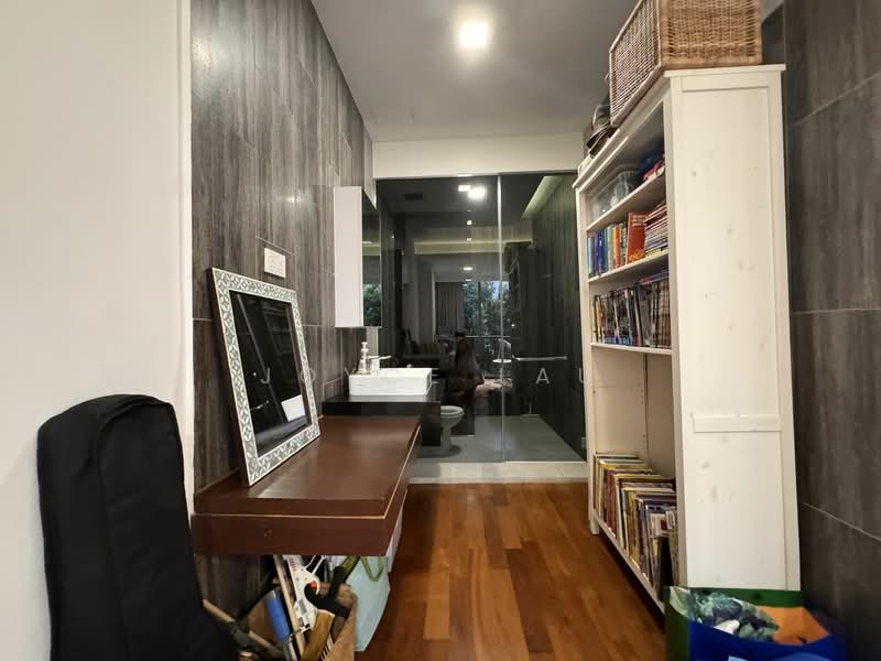 Modern Design 2 Storey West Coast Semi Detached with a swimming pool. Available Mid July 2024, West Coast Park, West Coast Crescent, Keng Ridge, 5 Bedrooms, 5,700 sqft, Semi-Detached House For Rent, by Joyce Lau, 25138458 - PropertyGuru.com.sg