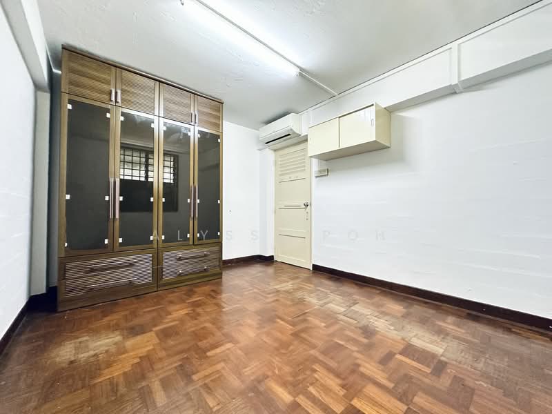 4 Lorong 7 Toa Payoh, 4 Lorong 7 Toa Payoh, 3 Bedrooms, 799 sqft, HDB Flat For Rent, by Alyssa Poh, 25138554 - PropertyGuru.com.sg