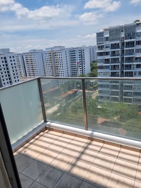 The Centris, 61 Jurong West Central 3, Room Rental, 150 sqft, Apartment For Rent, by Emilyn Tay, 25138758 - PropertyGuru.com.sg