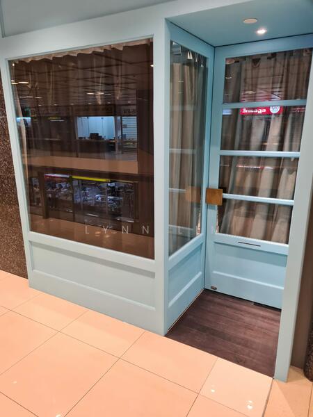 Peninsula Plaza, 111 North Bridge Road, 205 sqft, Other Retail For Sale, by Lynn Lim, 25139014 - CommercialGuru.com.sg
