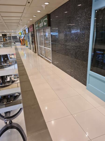 Peninsula Plaza, 111 North Bridge Road, 205 sqft, Other Retail For Sale, by Lynn Lim, 25139014 - CommercialGuru.com.sg