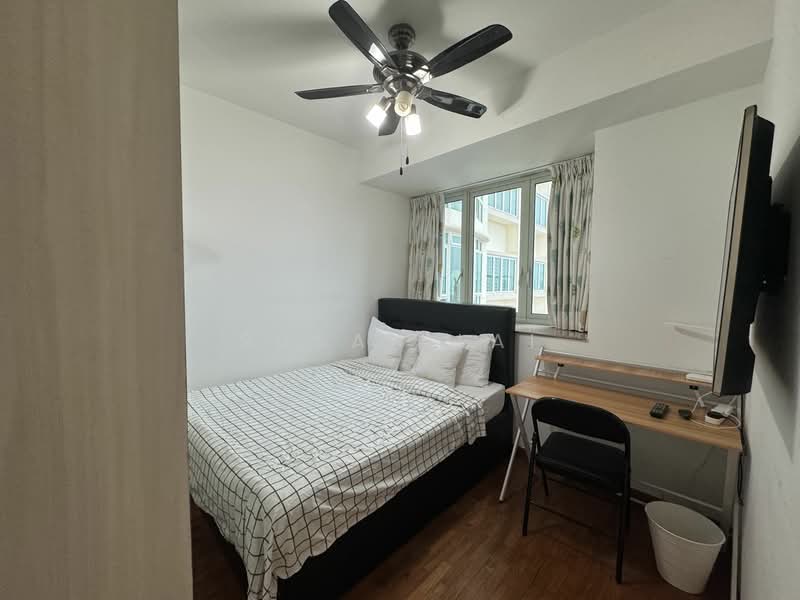 Queens, 10 Stirling Road, Room Rental, 90 sqft, Condominium For Rent, by Susan Lai, 25139336 - PropertyGuru.com.sg