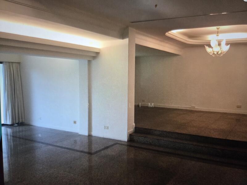 For Sale - Freehold Detached! Near 3 MRT Within 1km ACS Primary SCGS Primary