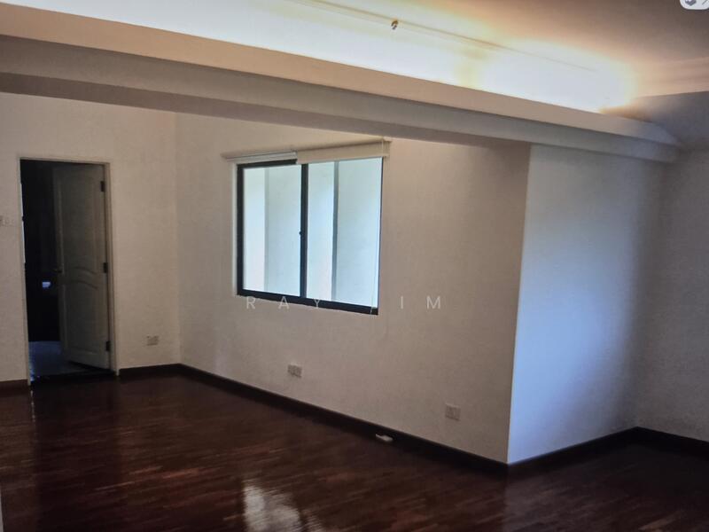 For Sale - Freehold Detached! Near 3 MRT Within 1km ACS Primary SCGS Primary