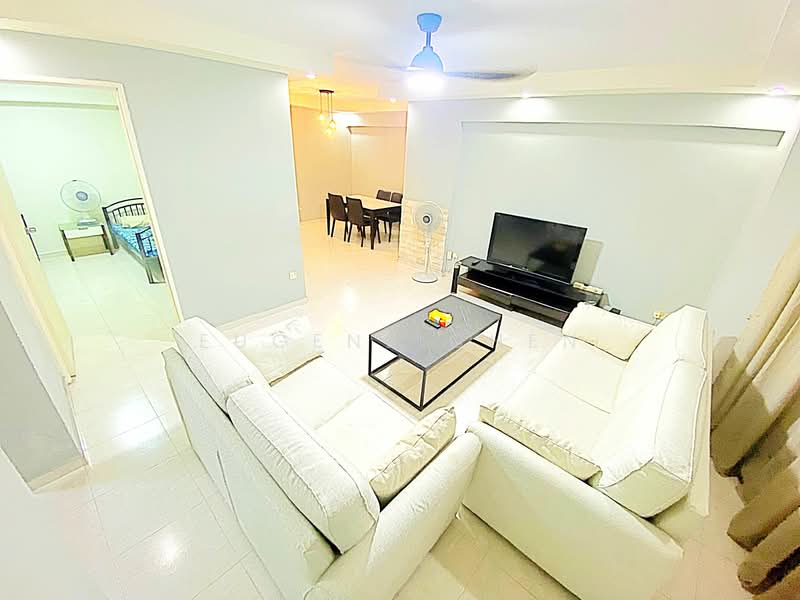 For Rent - 484 Admiralty Link