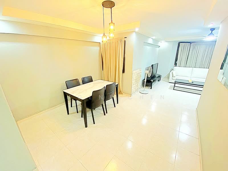 For Rent - 484 Admiralty Link