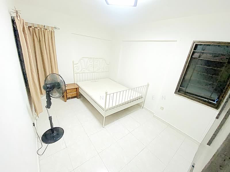 For Rent - 484 Admiralty Link