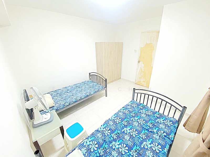 For Rent - 484 Admiralty Link