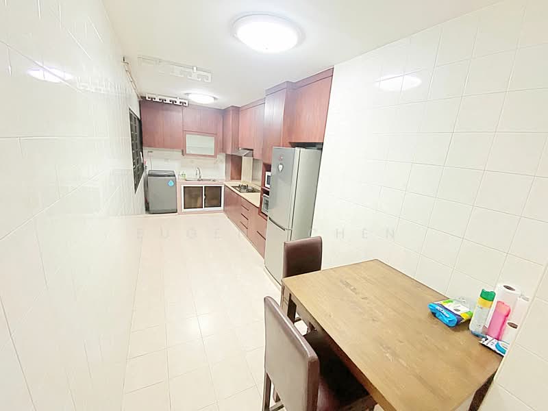 For Rent - 484 Admiralty Link