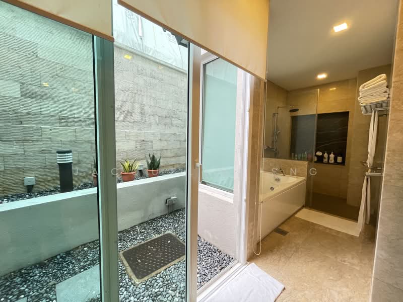 Gallop Villas, Gallop Park Road, 8 Bedrooms, 10,000 sqft, Good Class Bungalow For Sale, by Jacqueline Sng, 25140397 - PropertyGuru.com.sg