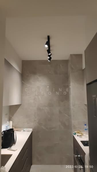 Stirling Residences, 21 Stirling Road, 2 Bedrooms, 689 sqft, Condominium For Rent, by Cherine Cheong, 25140550 - PropertyGuru.com.sg