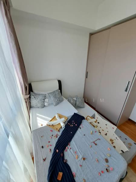 J Gateway, , Room Rental, 120 sqft, Condominium For Rent, by Rachel Lim, 25140619 - PropertyGuru.com.sg