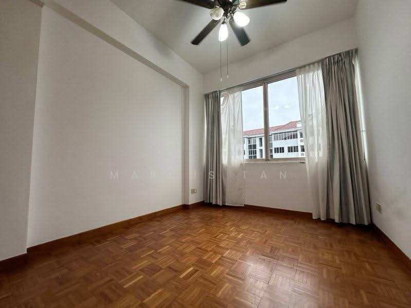 Bukit Regency, 11 Upper Bukit Timah View, Clementi Park / Upper Bukit Timah, 4 Bedrooms, 1,646 sqft, Condominium For Rent, by Marcus Tan, 25140842 - Living Room - PropertyGuru.com.sg