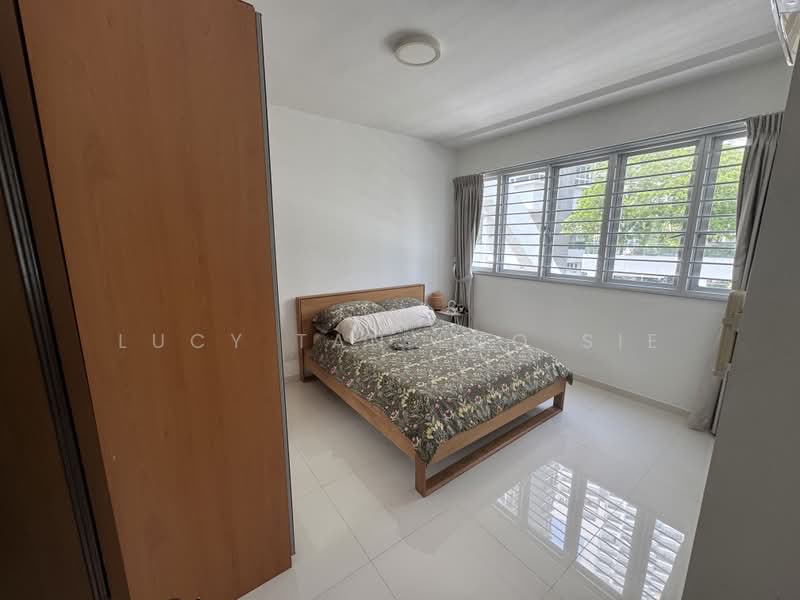 Tiong Bahru, , 2 Bedrooms, 900 sqft, Walk-up Apartment For Rent, by Lucy Tan Loo Sie, 25140878 - PropertyGuru.com.sg