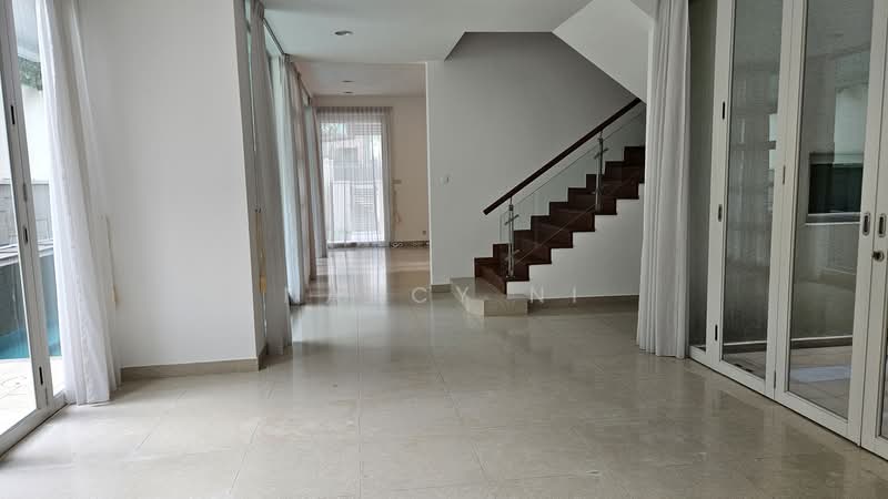Namly Crescent, Namly Crescent, 5 Bedrooms, 4,400 sqft, Semi-Detached House For Rent, by Nancy Ni, 25141021 - PropertyGuru.com.sg