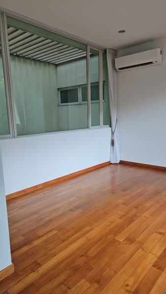 Namly Crescent, Namly Crescent, 5 Bedrooms, 4,400 sqft, Semi-Detached House For Rent, by Nancy Ni, 25141021 - PropertyGuru.com.sg