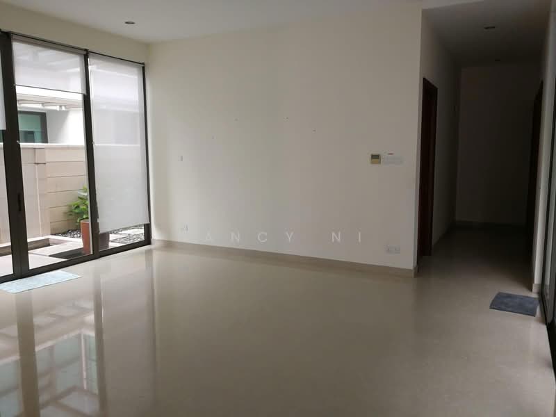 Dunsfold Drive, Dunsfold Drive, 6 Bedrooms, 4,800 sqft, Bungalow House For Rent, by Nancy Ni, 25141064 - PropertyGuru.com.sg
