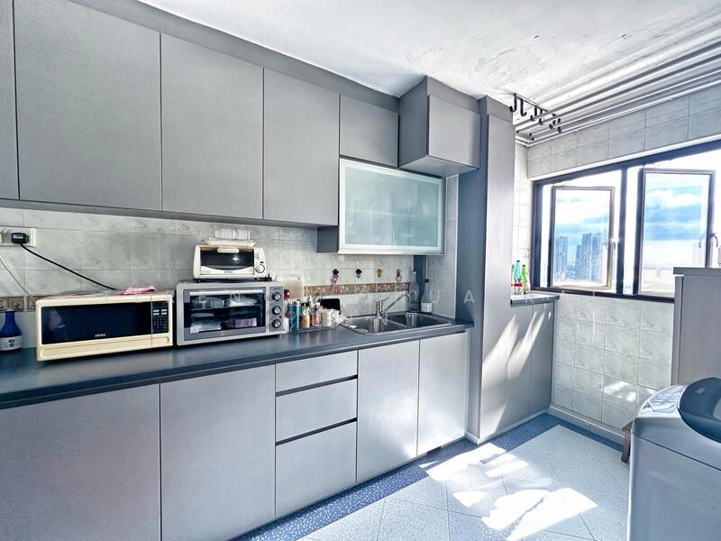 193 Lorong 4 Toa Payoh, 193 Lorong 4 Toa Payoh, 3 Bedrooms, 904 sqft, HDB Flat For Rent, by Terence Chua Kai Lun, 25141112 - PropertyGuru.com.sg