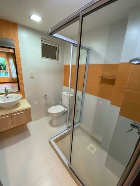 Watten Drive, Tanglin / Holland / Bukit Timah, 4 Bedrooms, 3,500 sqft, Terraced House For Rent, by Theresa Lee, 25141343 - PropertyGuru.com.sg