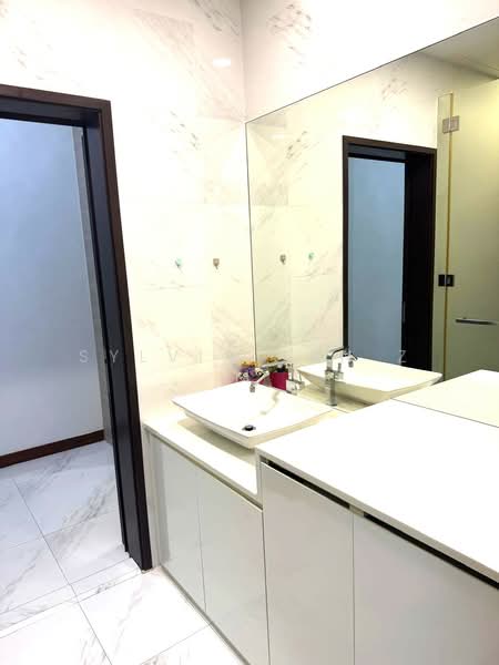 The Hillier, 2 Hillview Rise, 2 Bedrooms, 807 sqft, Condominium For Rent, by Sylvia Tan Z M, 25141578 - PropertyGuru.com.sg