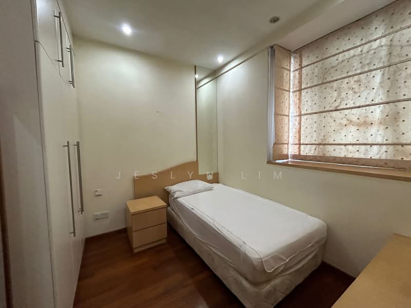 For Rent - The Champagne